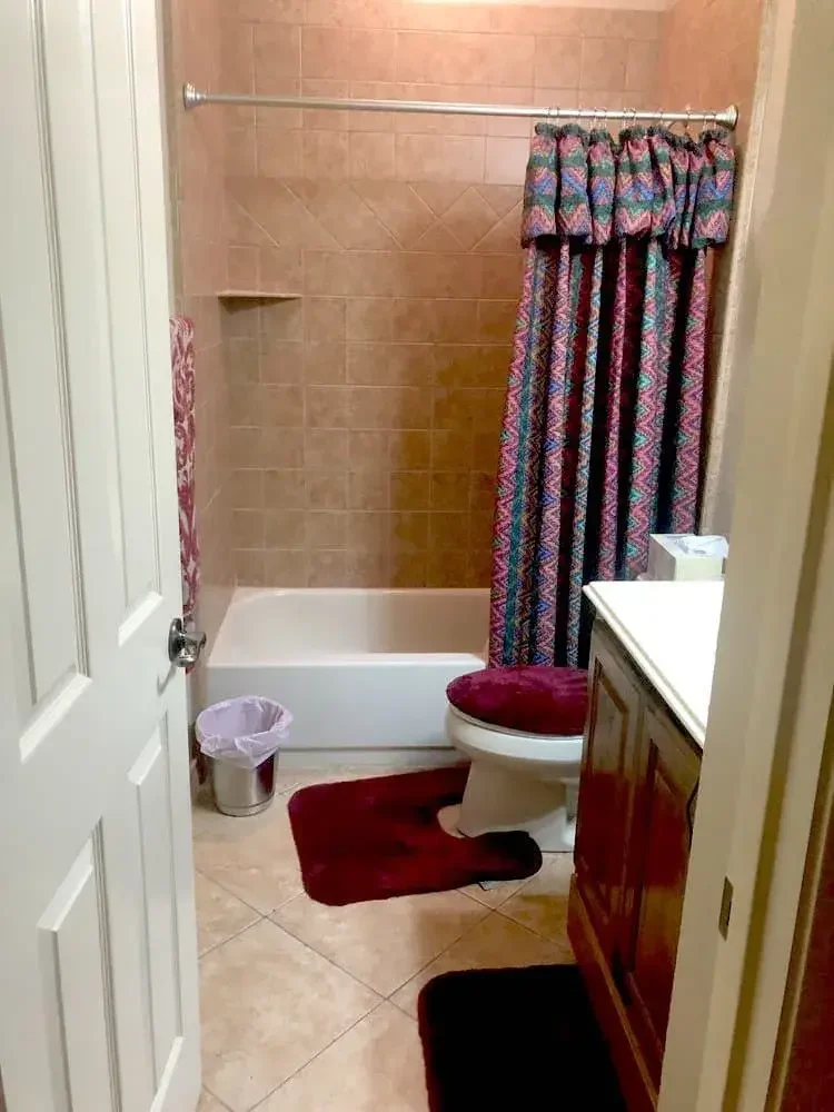 Contemporary Bathroom