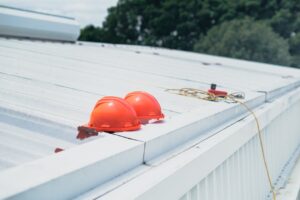 DIY vs. Professional Gutter Repair: Which is Right for You? 